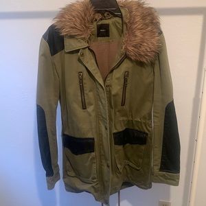 Army green with fur collar longer motto jacket.